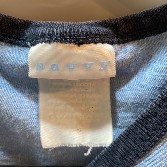 Women’s short sleeved tshirt with Fosters printed on the front. - Picture 4 of 5